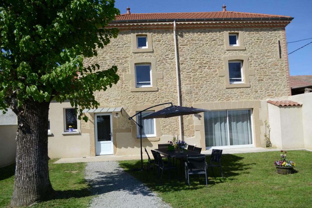 Gite Les Pins Montchenu Dış mekan fotoğraf